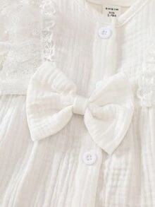 SHEIN 新生女婴优雅蝴蝶结白色棉质休闲长袖连衣裙，甜美简约风格