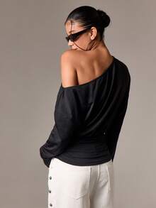 AiiRZ Off Shoulder Long Sleeve Top With Ruched Waist Detail Elegant Draped Evening Party Holiday Wedding Guest Versatile Fall Winter Fashion - Black - View 2