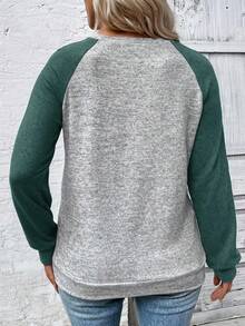 EMERY ROSE Plus Size Women Casual Colorblock Raglan Sleeve Crew Neck Sweatshirt Winter Fall Autumn - Multicolor - View 2