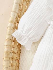 SHEIN 新生女婴优雅蝴蝶结白色棉质休闲长袖连衣裙，甜美简约风格