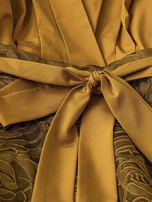 Rometta Vestido de mujer de longitud media elegante con cuello en V, mangas largas, cinturón, textura de tela jacquard con bordado de flores, estilo retro y elegante - Vestido formal para mujer, vestido de Pascua, vestido romántico para invitada de boda