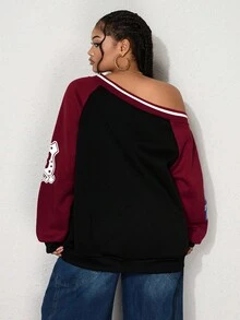 ROMWE Street Life Vintage Casual Street Style Baddie Label & Number Badge Graphic Plus Size Loose Fit Oblique Shoulder Sweatshirt For Women, Plus Size - Black - View 7