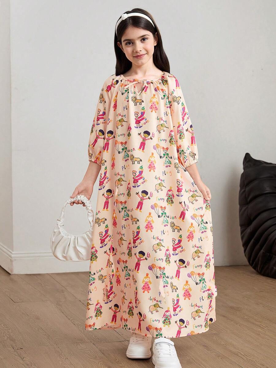 SHEIN 青少年女孩宽松休闲度假卡通印花荷叶边下摆长袖及膝农家连衣裙 - 杏色 - 查看 1