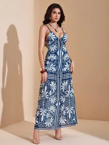 JIAN LASALA 多色波波印花长款连衣裙，性感吊带无袖露背设计，优雅度假风，适合女士外出、派对、晚宴、婚礼宾客等场合，尽显奢华气质。 - 藍色 - 查看 2