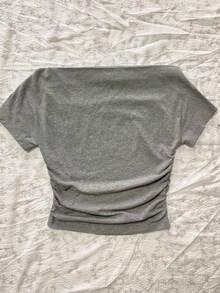 Attitoon 女士休闲腰部褶饰露肩修身短袖 T 恤，适合夏季，34% 棉，复古汽车印花，复古风，美式休闲 - 淺灰色 - 查看 3