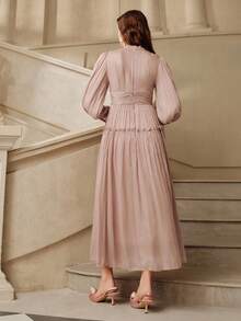 Savoree 高腰泡泡袖长裙，采用闪亮面料和腰部镶片细节 - 查看 2