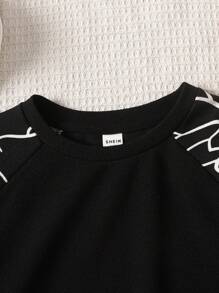 SHEIN Girls Sporty Street Style Knit Crew Neck Long Sleeve Sweatshirt,In Fall/Winter - Black - View 4