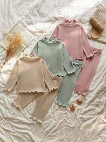 SHEIN Bộ đồ nhiều món mùa thu cho bé gái: Áo dài tay cổ đứng thời trang đơn giản, dễ phối với quần dài thoải mái, phù hợp cho thời gian thư giãn ở nhà, đi chơi hàng ngày, cắm trại, mặc trong thời tiết ôn hòa. Trang phục sành điệu cho mùa thu/đông. - Nhiều màu - Xem 2
