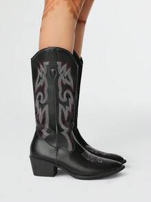 ROMWE Goth 女式黑色刺绣西部靴，V 型尖头粗跟皮革高筒靴，低跟及膝马靴 - 黑色 - 查看 4