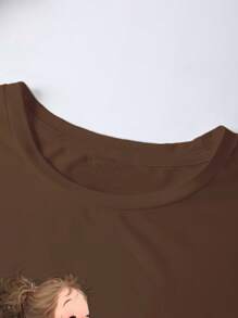EMERY ROSE Casual Fitted Women's Plus Size T-Shirts With Images Of Little Girls In Padded Coats - Coffee Brown - View 7