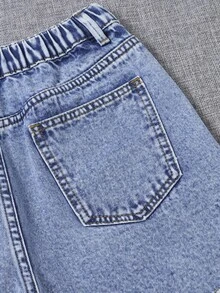 Pantaloncini di jeans casual e comodi da donna, in stile preppy e all'aperto, con vita elastica, chiusura con chiusura lampo e design vissuto - Blu lavato medio - Visualizzare 6
