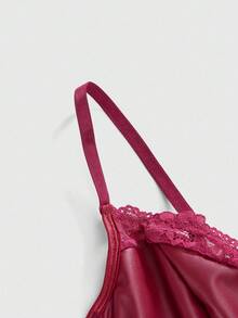 ROMWE Sexy PU Contrast Lace Trim Gothic Camisole - Red - View 3