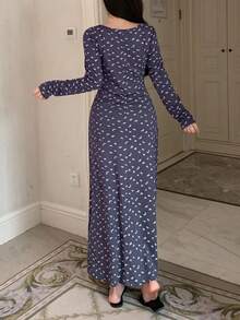 DAZY Ditsy Floral Fitted V-Neck Ruched Design Long Nightgown Pajama, Winter - Blue - View 2