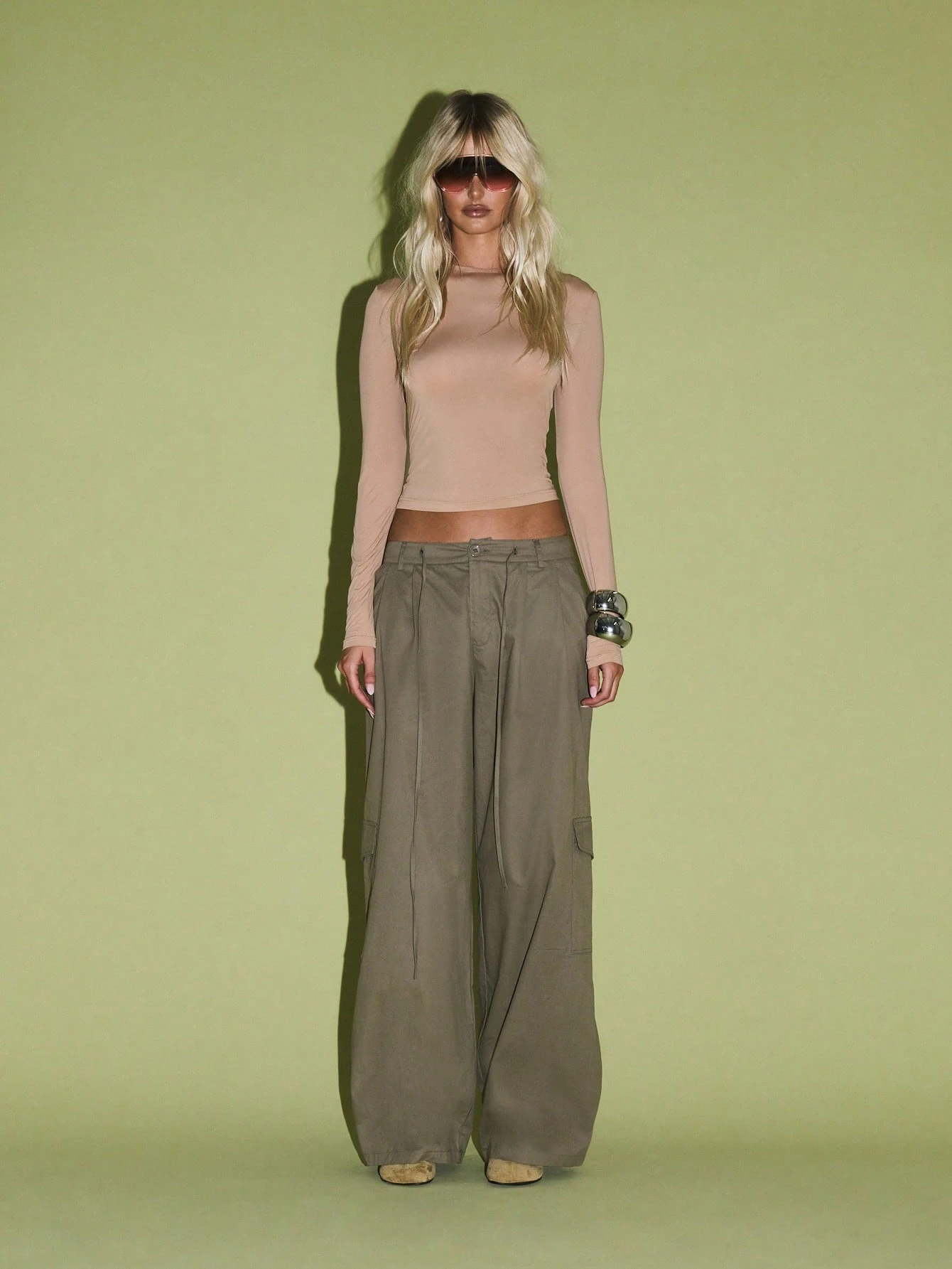 KIZN Wide Leg Cotton Cargo Pants With Side Pockets