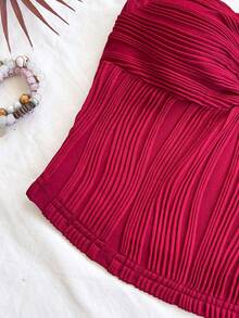 Soleia 女式纯色简约露背上衣和短裤两件套 - 酒紅色 - 查看 4