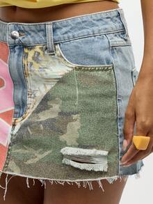 SUMWON WOMEN Slitstark Minijeanskjol Festival Y2K Estetisk Patchwork Cutoff Design Avslappnad Sommar Strand Rå Kant - Multifärgad - Visa 6