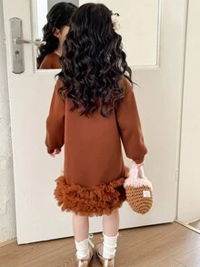 SHEIN 年轻女孩休闲撞色网眼下摆圆领长袖宽松运动衫连衣裙 - 棕色 - 查看 2