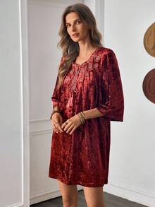 EMERY ROSE Women's Autumn/Winter Vintage Burgundy Velvet Rhinestone Velvet Round Neck Keyhole Tassel Tie Waist Embroidery Puff Sleeve Loose Mini Dress - Burgundy - View 3
