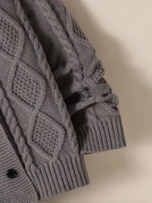 SHEIN 1 件男童复古风格开衫，复古粗针织，双排扣，经典条纹 V 领，常规袖，整齐下摆，浅灰色经典针织毛衣，百搭休闲夹克，做工精良，适合春秋季 - 灰色 - 查看 3
