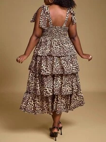 Hourglow 大码复古豹纹连衣裙，配有蝴蝶结肩带和多层 - 彩色 - 查看 2