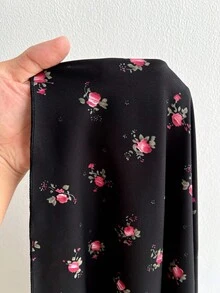 Elenzga Große Größen sexy & elegantes Ditsy Blumen Kleid mit tiefem V-Ausschnitt - Schwarz - Übersicht 6