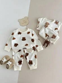 SHEIN 4pcs/Set Baby Boys' Outfit,Cute Off-White Cocoa Bear & Fish Print,YUMMY Letter,Ribbed Cuffs & Hem,Comfortable Autumn Casual Wear,Family Matching - Apricot - View 3
