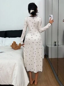 SHEIN 蝴蝶结印花蕾丝边长袖睡裙，秋冬款 - 杏色 - 查看 3