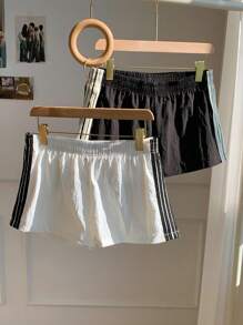 Comfortcana Bộ 2 quần short cạp chun màu tương phản dành cho nữ, mùa hè - Đen và trắng - Xem 5