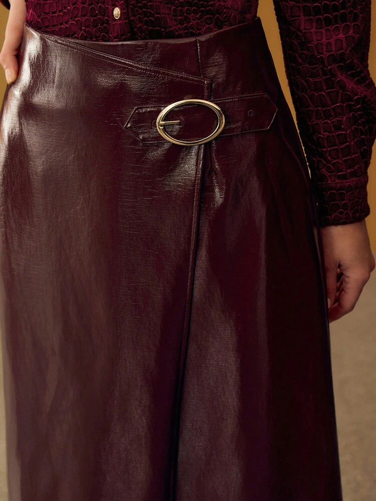 PU LEATHER BUCKLE SKIRT