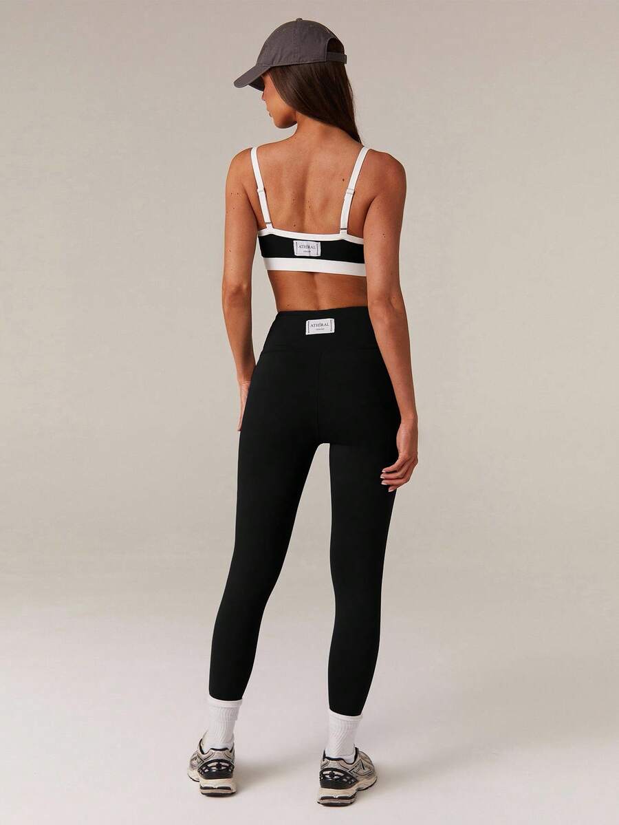 Athîral Bộ áo ngực thể thao và quần legging họa tiết chữ vá mùa hè cho nữ - Đen và trắng - Xem 1