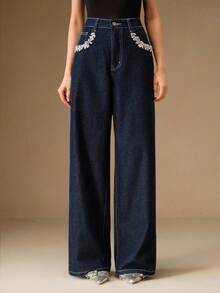 Anewsta Diamond Embellished Women's Blue Jeans, Street Style - Light Wash - View 4