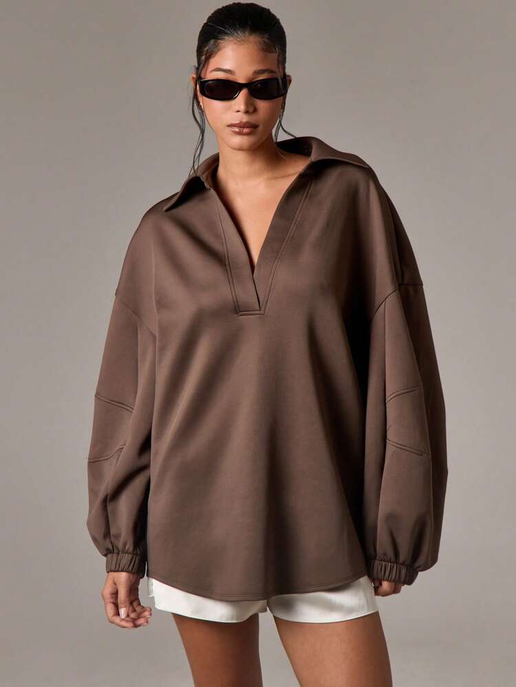 Oversized Collared V Neck Sweatshirt With Barrel Sleeves