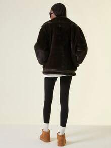 GENKIRA Áo khoác da nhung lông chồn mềm mại và ấm áp dành cho nữ, áo khoác xe máy lót nhiệt dày dặn, dáng rộng thoải mái, áo khoác phi công giả da mùa đông có lớp lót Borg - màu xanh lá - Xem 2