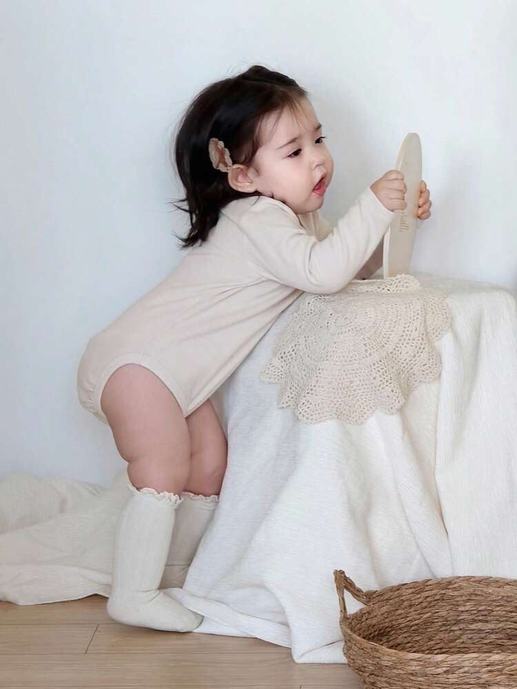 Baby Girls' Solid Color Round Neck Long Sleeve Casual Bodysuit Fall, Winter Toddler Girls Clothes