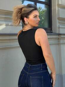 Jeta Ari Solid Color Pleated Tank Top - Black - View 2