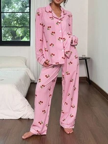 SHEIN Dream Adore 粉色条纹樱桃印花翻领长袖睡衣套装，女士秋冬服装 - 粉色 - 查看 3