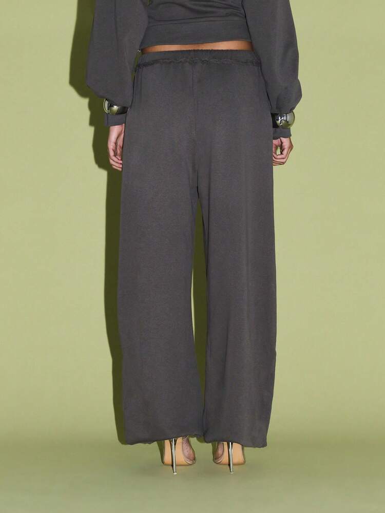 KIZN Wide Leg Sweatpants With Drawstring And Side Pockets