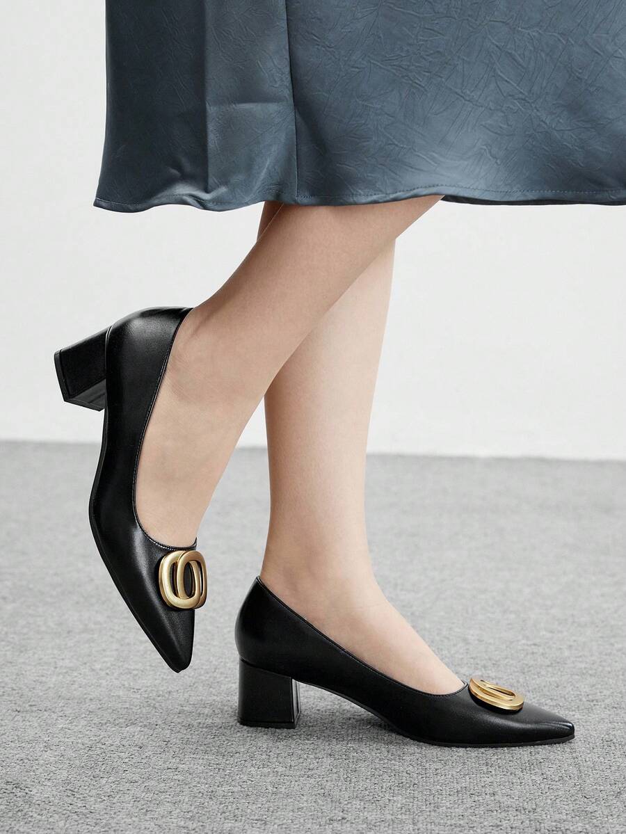 CUCCOO BIZCHIC Women's Fashion Black Low Heel Pointed Toe Flats - Black - View 1