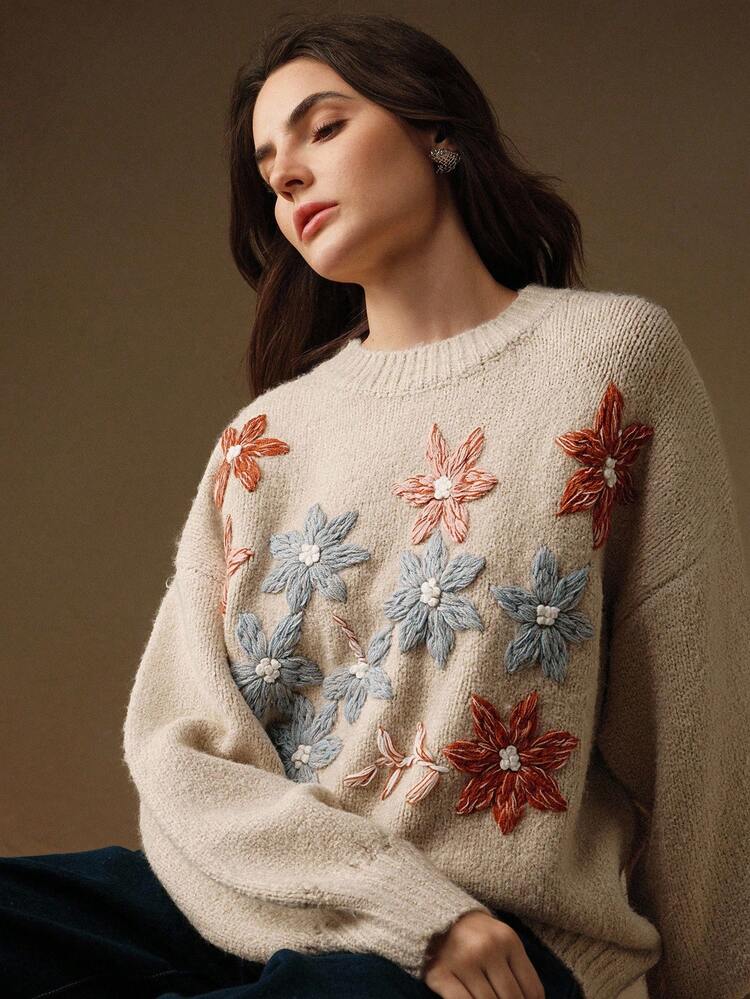 Maglione a maglia ricamato da donna