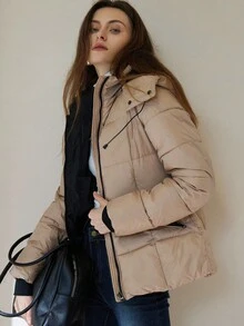 Aveloria Modichic 全新女式短款泡泡袖修身休闲经典夹棉大衣 - 卡其色 - 查看 5