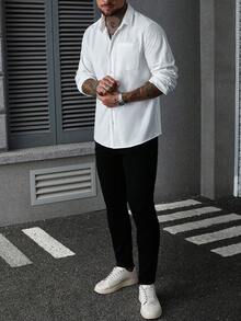 Manfinity Homme Camisa Casual de Negócios Masculina para Ir e Vir, Manga Longa com Botões, Cor Sólida, Branca, Camisa Masculina com Botões, Camisa Masculina de Manga Longa com Bolsos, Veludo Corduroy - Branco - Visão 5