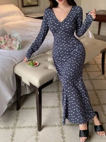 DAZY Ditsy Floral Fitted V-Neck Ruched Design Long Nightgown Pajama, Winter - Blue - View 6