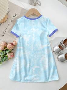 SHEIN 可爱卡通蓝色兔子露露，缝线图案，清新天蓝色扎染，少女休闲简约短袖中长连衣裙，夏季穿搭，轻松舒适，适合秋季儿童叠穿，时尚童装，休闲服饰，儿童图案服装，返校季，秋季服装，返校节 - 彩色 - 查看 2