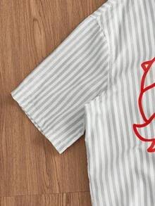 Manfinity Unisex Camisa casual de manga corta con botones y rayas tejidas para hombre, cosas de pareja - Multicolor - Ver 4