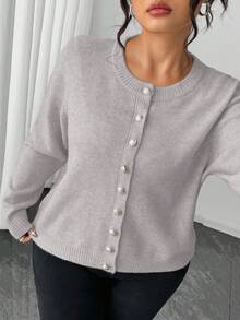 SHEIN LUNE 大码休闲纯色金色纽扣长袖开衫 - 淺灰色 - 查看 4