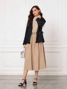 Sleekvia صنادل بكعب مربع أنيق وأنثوي باللون الأسود