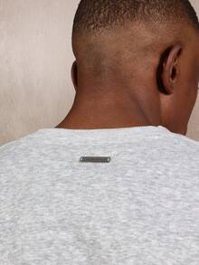 SUMWON Essential Heavyweight Oversized Crewneck Sweatshirt Classic Heathered Texture Loungewear Streetwear Fall Winter Comfort Casual Wear