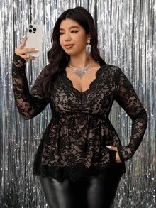 SHEIN Clasi 大码女式黑色花卉波浪蕾丝V领长袖高弹力套头衫，显瘦，秋季，外出上衣，办公室，优雅，万圣节服装，万圣节，秋季上衣，复古风格女装，性感上衣，2025新款大码蕾丝上衣，黑色蕾丝上衣，蕾丝长袖上衣，大码透视上衣 - 黑色 - 查看 5