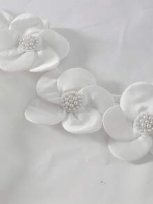 Váy ngắn màu trơn cạp cao tay bồng vai bất đối xứng thời trang thanh lịch dành cho bé gái tuổi mới lớn với họa tiết hoa ngọc trai giả 3D, thích hợp cho lễ tốt nghiệp, đám cưới, phù dâu, những dịp trang trọng, Giáng sinh, tiệc Halloween - trắng - Xem 4