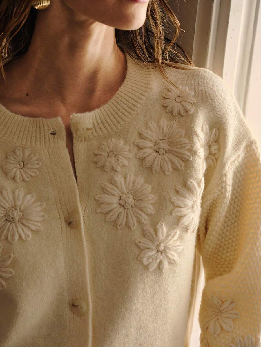 MOTF PREMIUM APPLIQUES BUTTON UP CARIDGAN